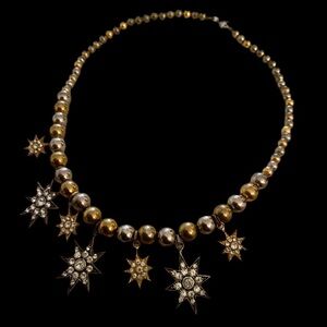 Vintage Holiday Piece. Gold & Silver Beads, & Gold & Silver Snowflakes.